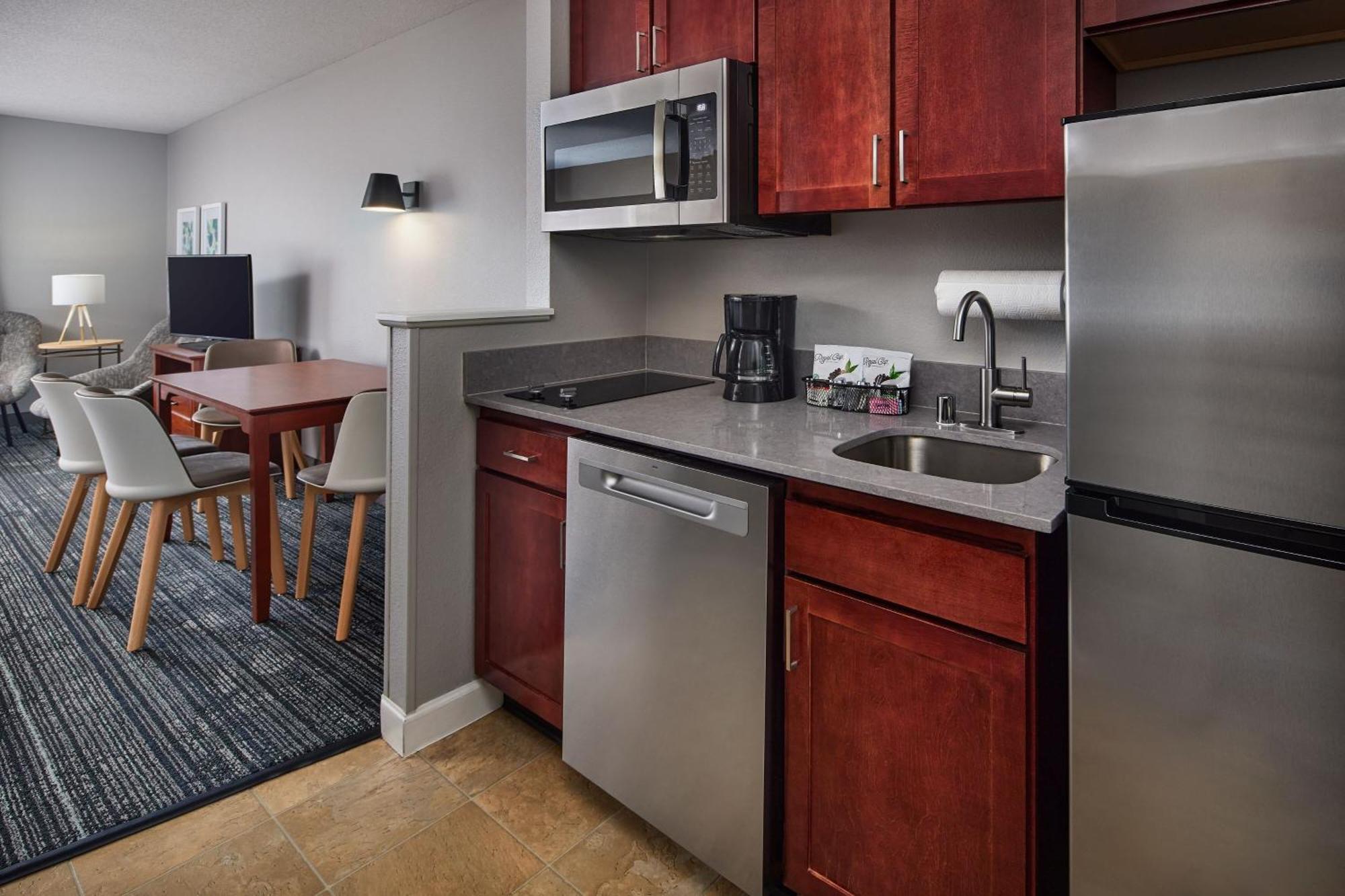 Towneplace Suites By Marriott Colorado Springs South Exterior foto